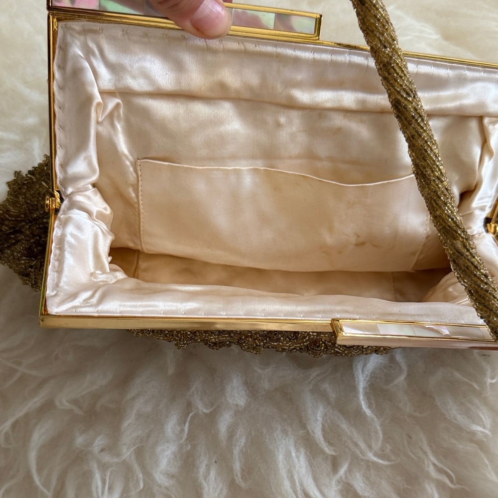 Vintage Gold Beaded Evening Clutch with Top Handle & Mother-of-pearl inlay snap - Picture 5 of 7